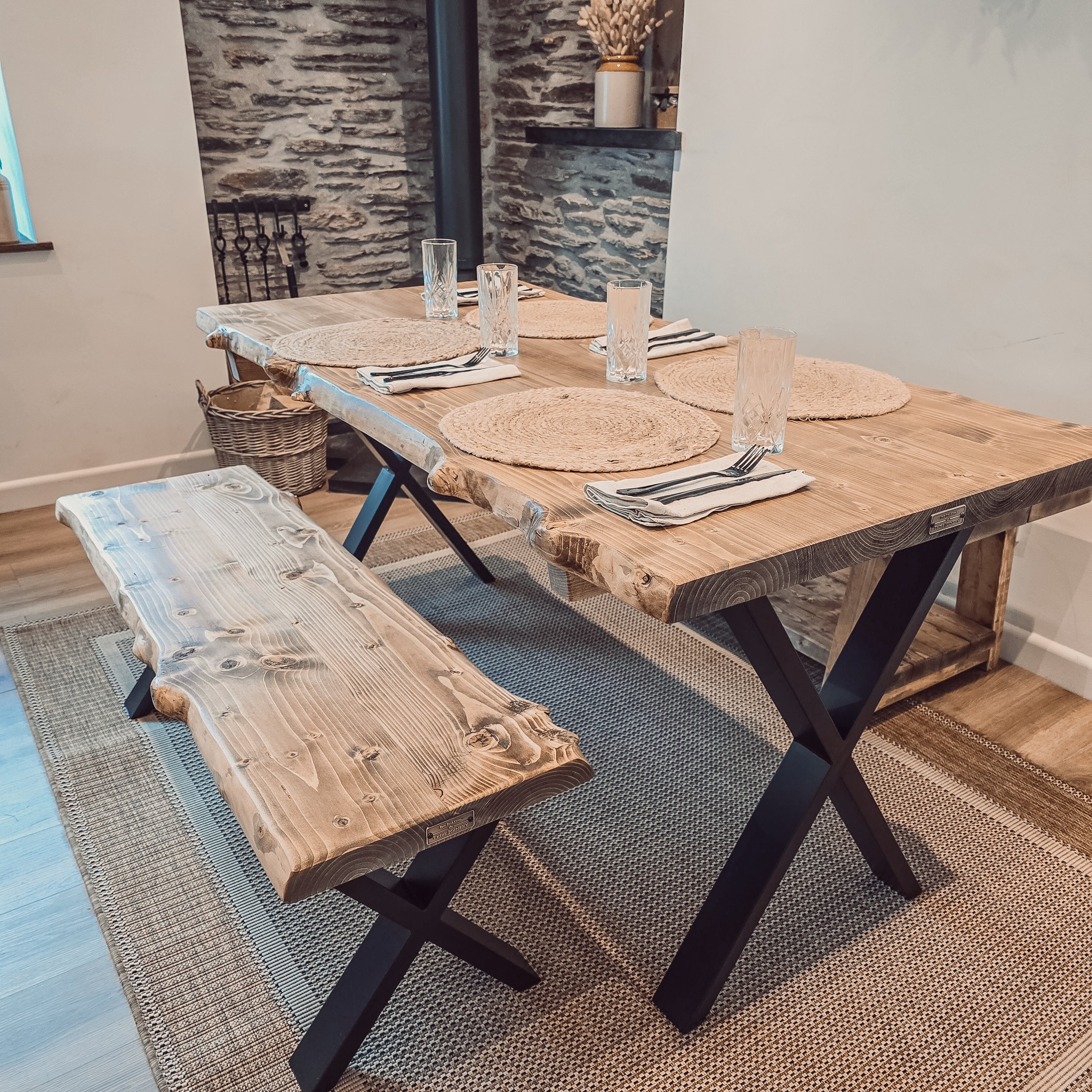 Live / Waney Edge Dining Table With 4 Types of Metal Legs - My Store