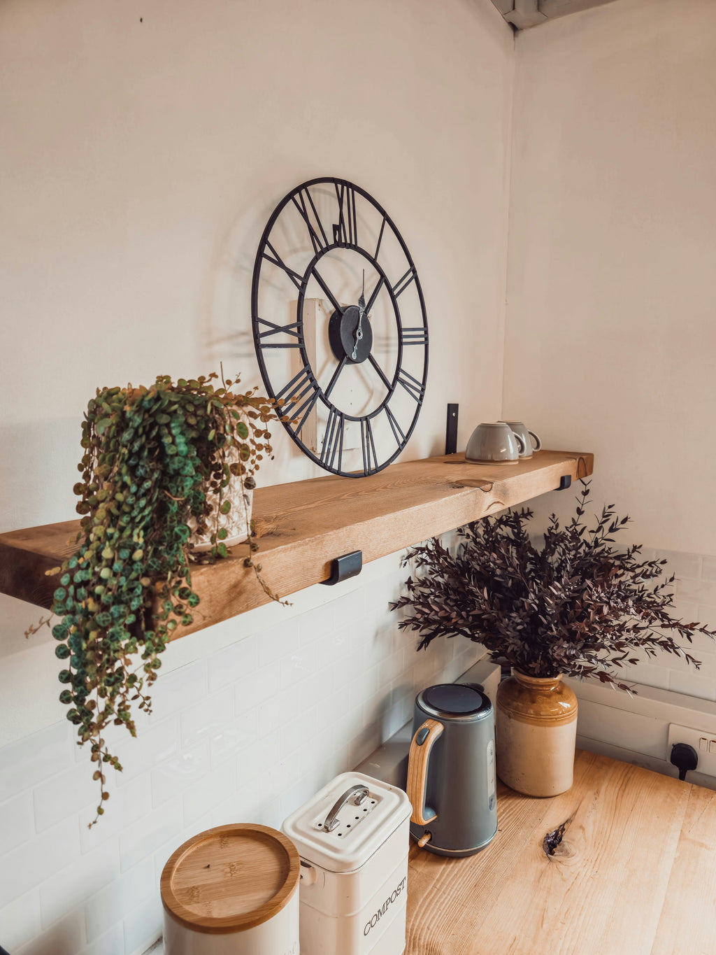 Rustic Wooden Shelf with Scaffold Metal Brackets - My Store