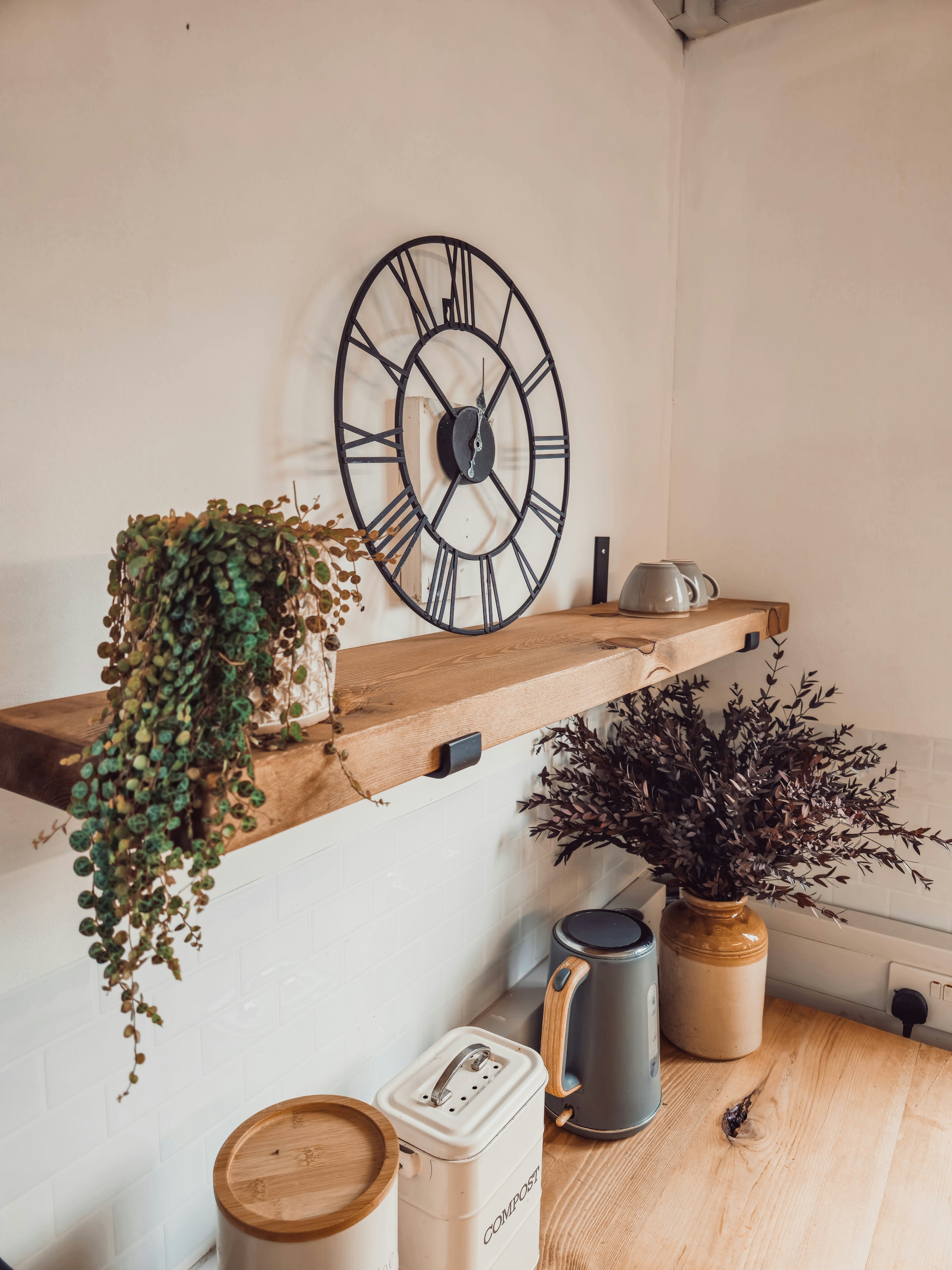 Rustic Wooden Shelf with Scaffold Metal Brackets - My Store