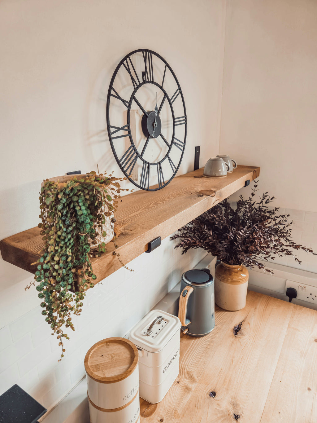 Rustic Wooden Shelf with Scaffold Metal Brackets - My Store