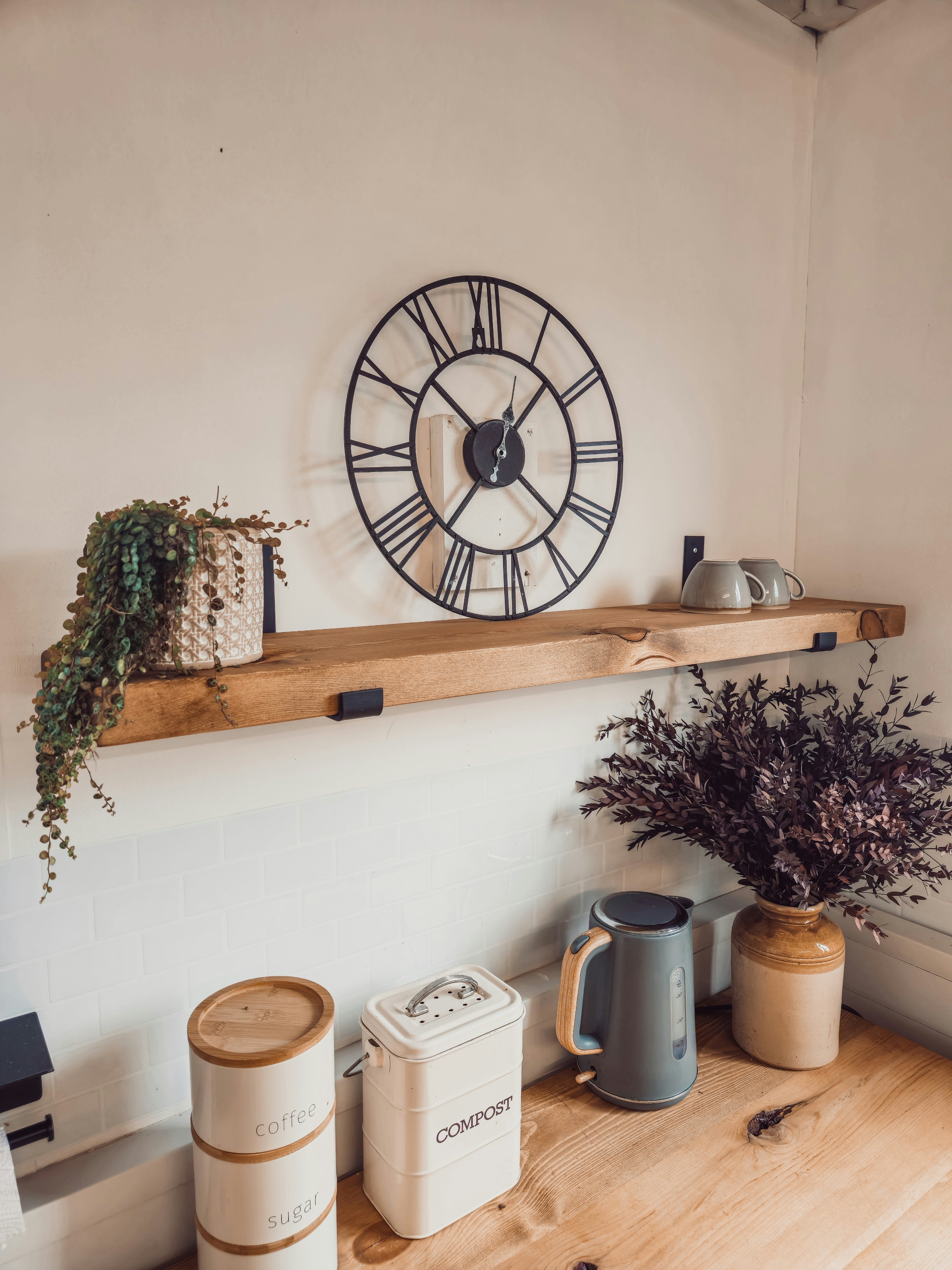 Rustic Wooden Shelf with Scaffold Metal Brackets - My Store