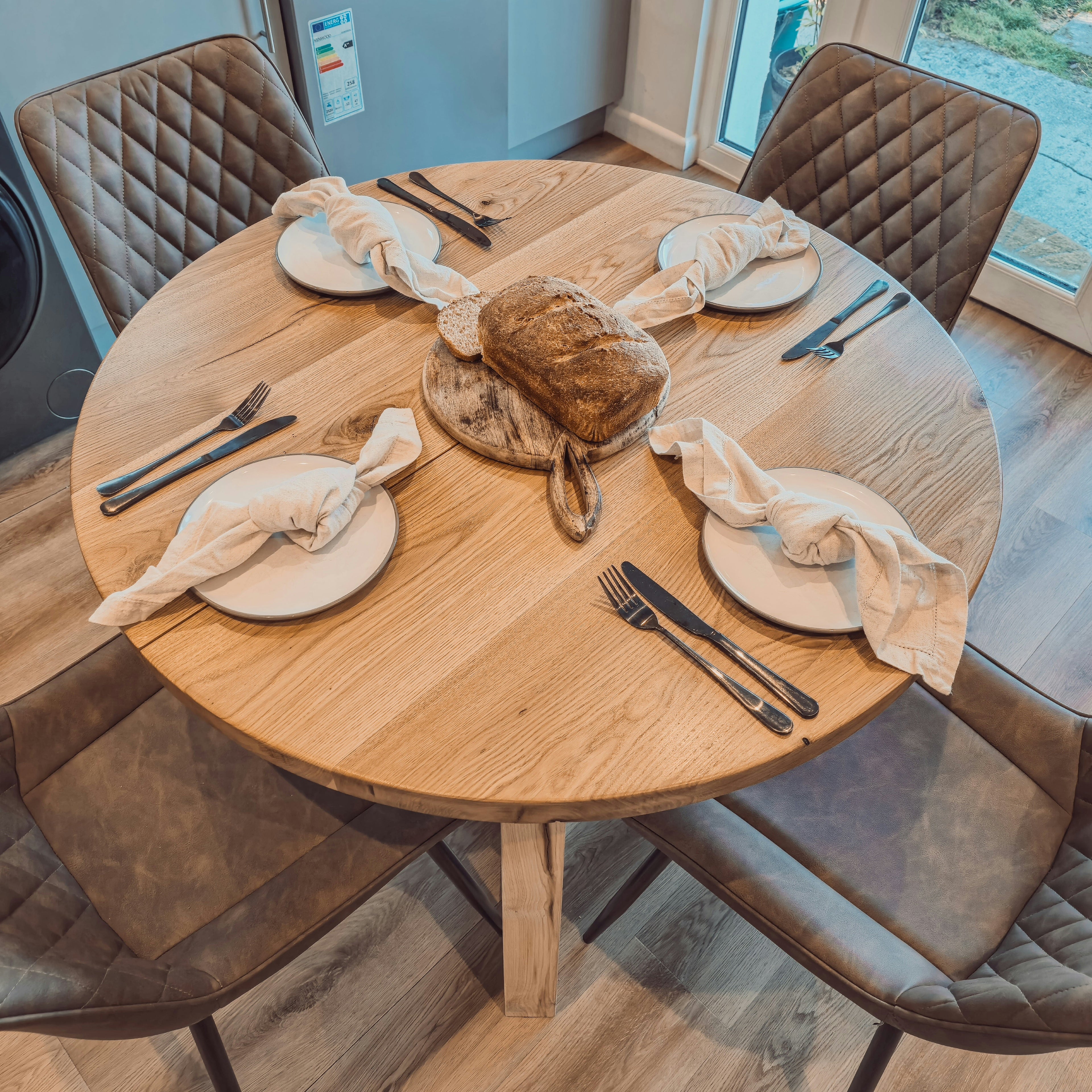 Solid Oak Round Dining Table With Wooden Legs and Leather Chairs - My Store