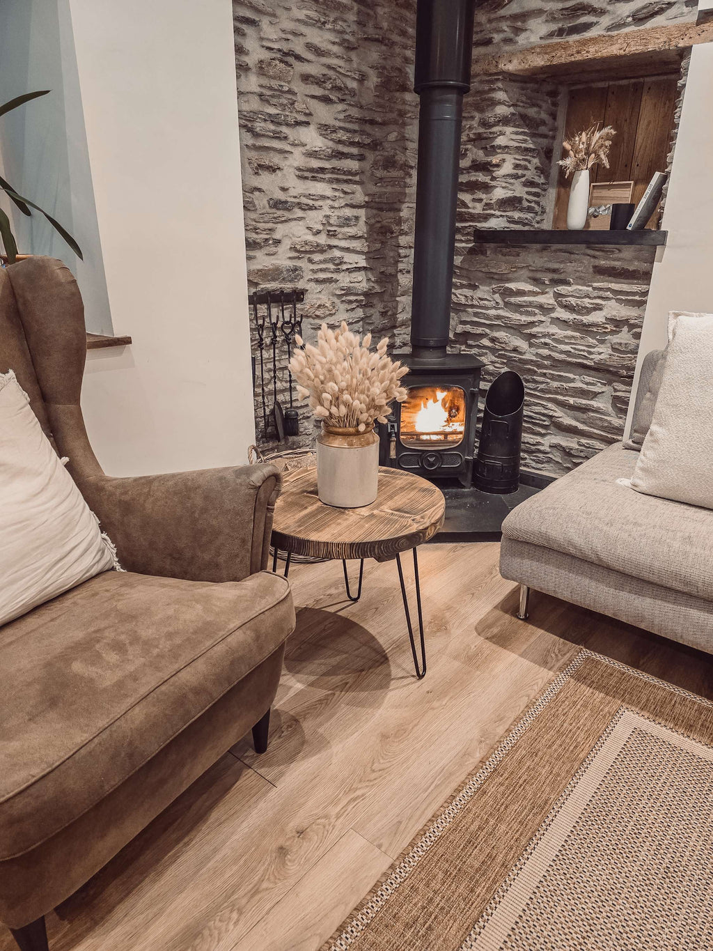 DALVA Walnut Round Coffee Table - My Store