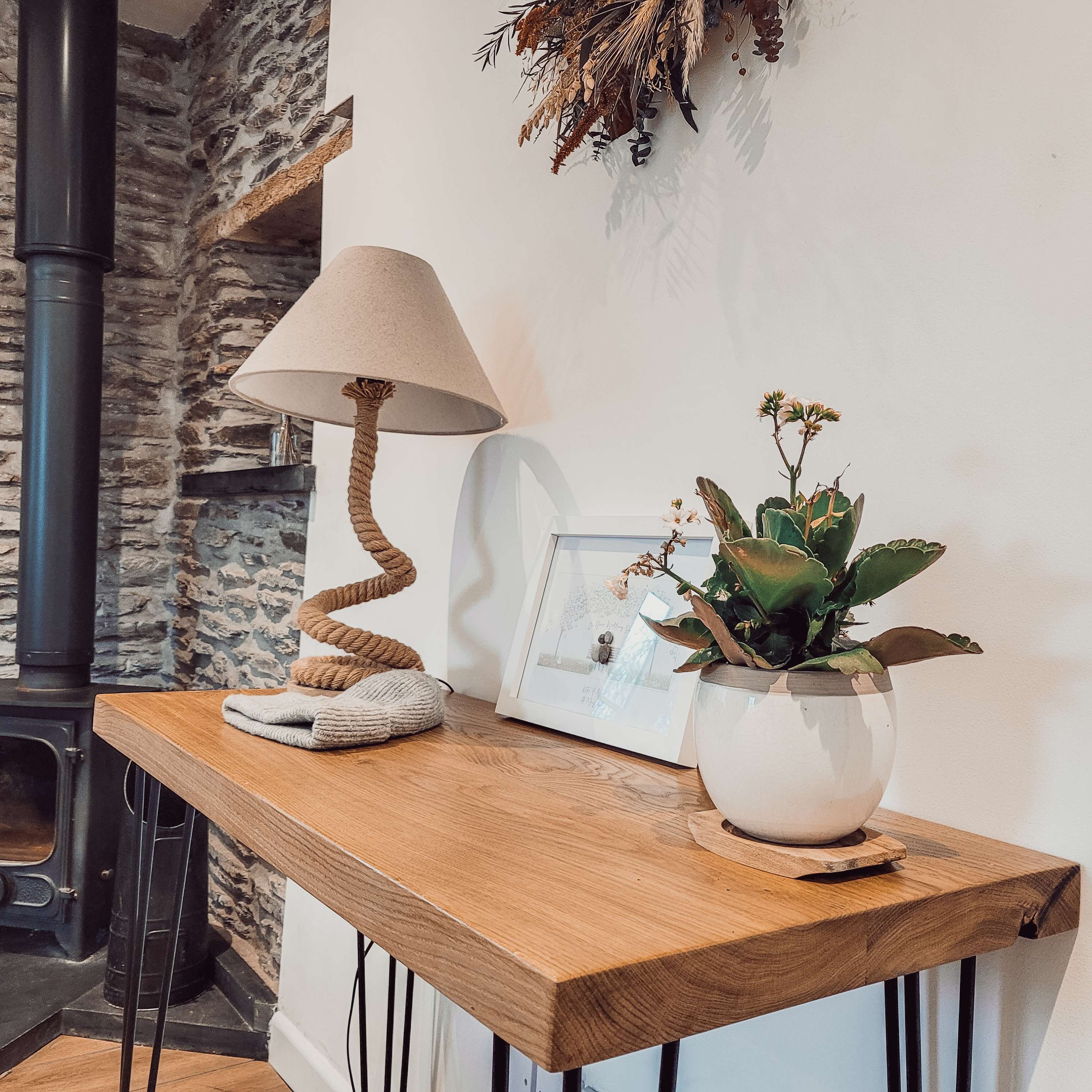 LARIA Oak Entryway Console / Wooden Hall Console - My Store